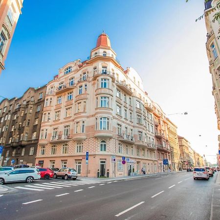 Design Studio Andel, All Historical Sights Walkable Praha Bagian luar foto