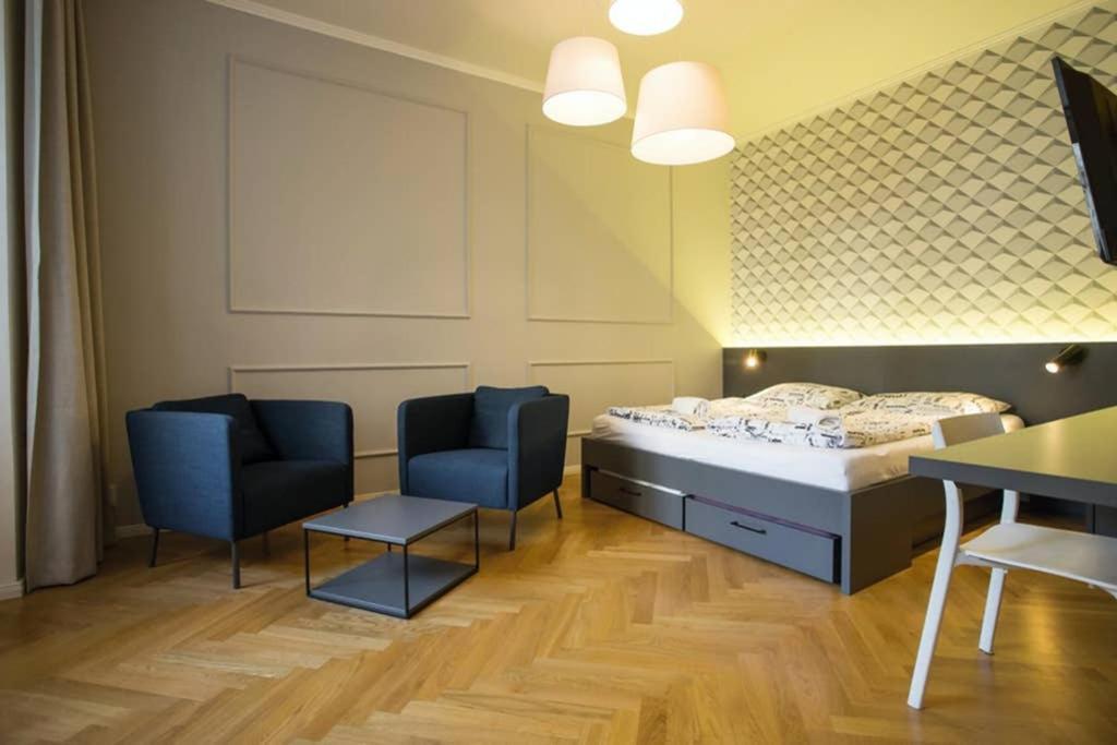 Design Studio Andel, All Historical Sights Walkable Praha Bagian luar foto